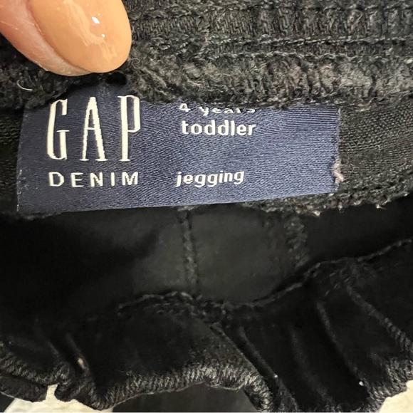 Gap Little Girl Bundle of 3 Skinny Fit, Jeggings Denim Jeans Sz 4 - Picture 4 of 13
